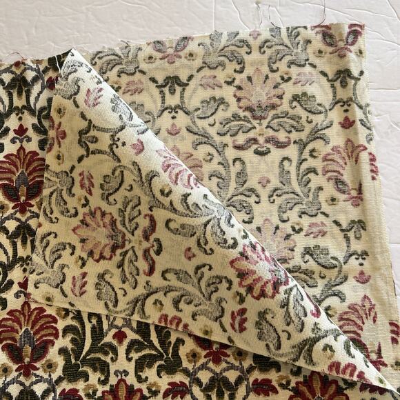 Vintage House 'N Home Fabrics Draperies 2 yds 8” White Green Floral Medium Weigh - Picture 7 of 9